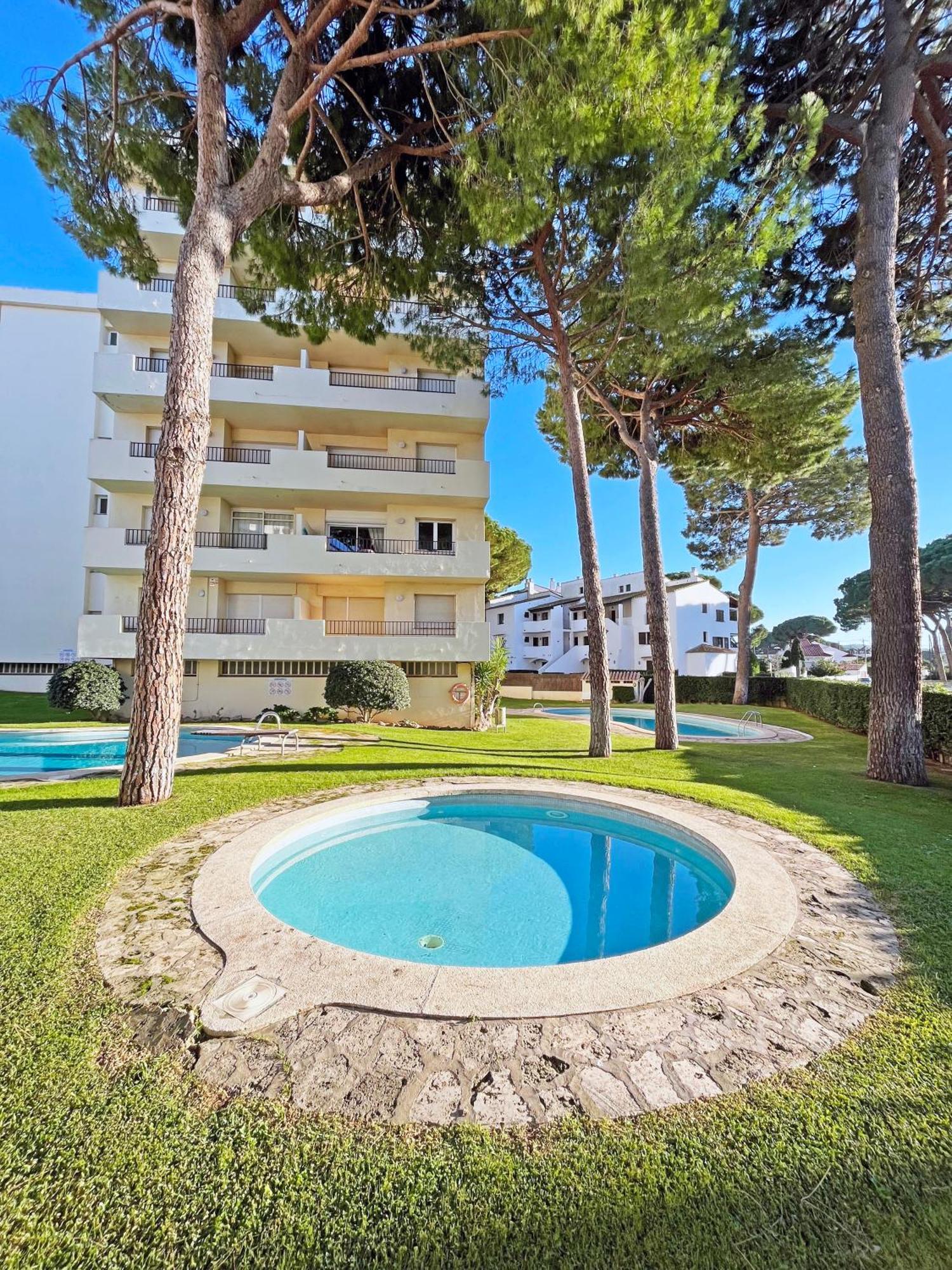 Apartamento En La Escala Con Piscina Y Parking L' Escala Exterior foto
