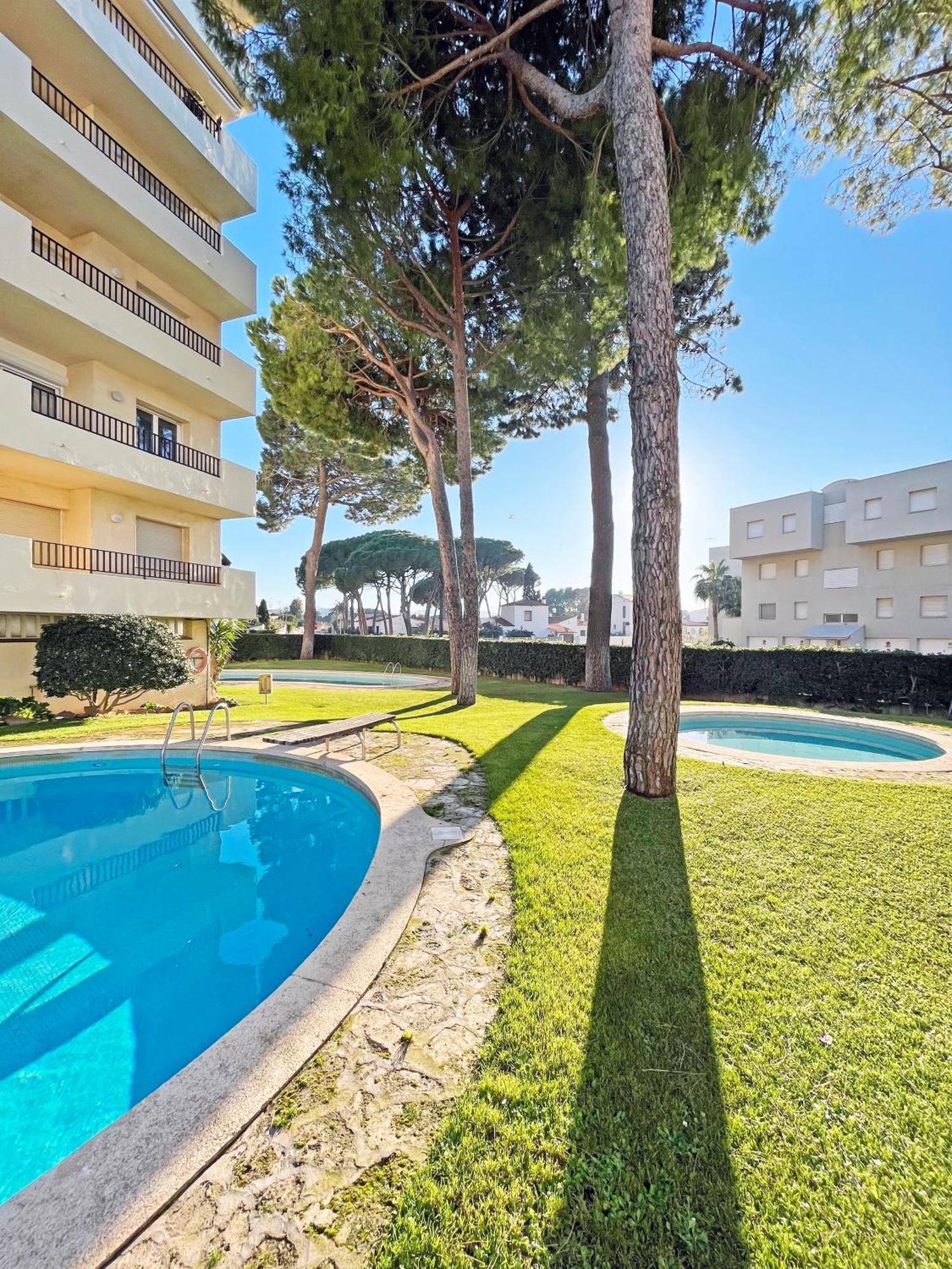 Apartamento En La Escala Con Piscina Y Parking L' Escala Exterior foto