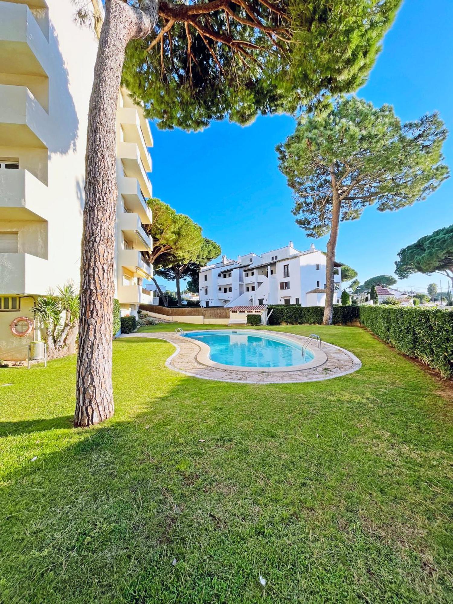 Apartamento En La Escala Con Piscina Y Parking L' Escala Exterior foto